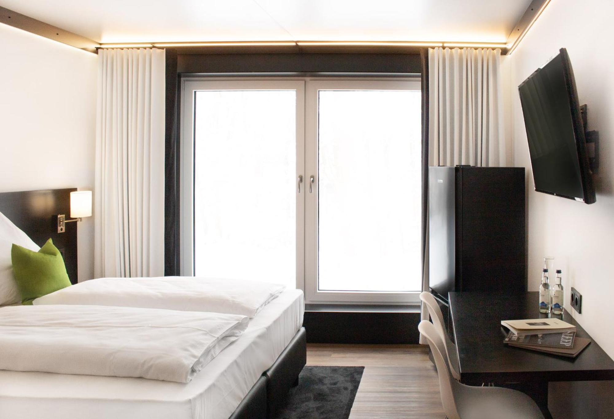Mwh Hotel By Wmm Hotels Wiesentheid Extérieur photo