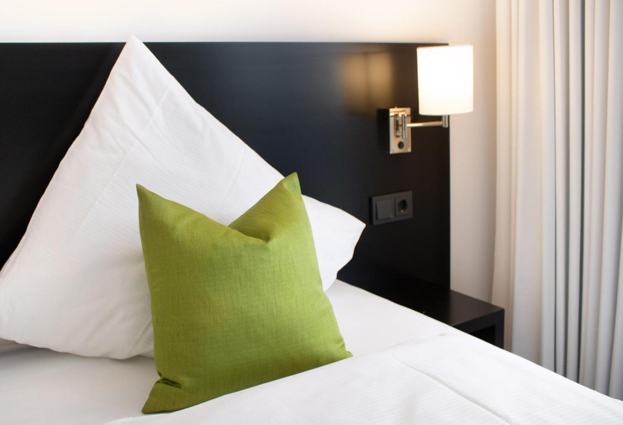 Mwh Hotel By Wmm Hotels Wiesentheid Extérieur photo