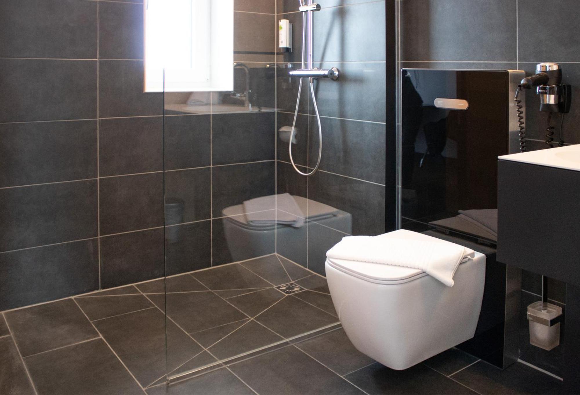 Mwh Hotel By Wmm Hotels Wiesentheid Extérieur photo