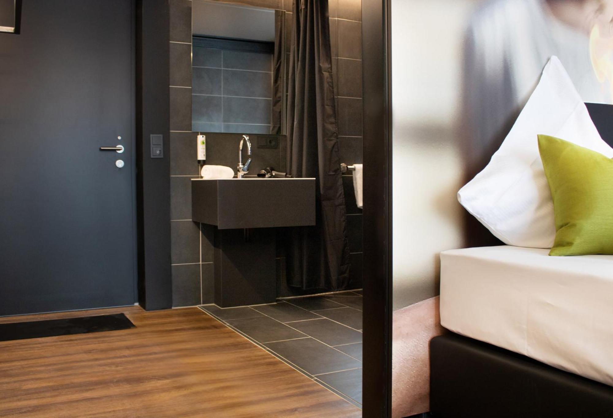 Mwh Hotel By Wmm Hotels Wiesentheid Extérieur photo